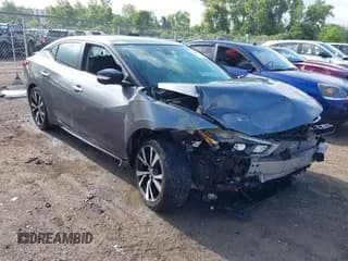 ✅ 2017 Nissan Maxima Platinum • VIN: 1N4AA6AP5HC400958 • Лот: 42668677. Опубликован ранее на IAAI с пробегом 102 467 миль. Бесплатный доступ к архиву аукционных продаж из США и подробный отчёт об истории автомобиля на DreamBid. Изображение 1.