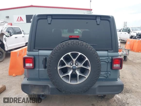 ✅ 2024 Jeep Wrangler Sport • VIN: 1C4PJXAN1RW120611 • Lot: 43155218. Wystawiony na IAAI z przebiegiem 7 817 mil. Bezpłatny archiwum sprzedaży aukcyjnych z USA i szczegółowy raport historii pojazdu na DreamBid. Zdjęcie 16.