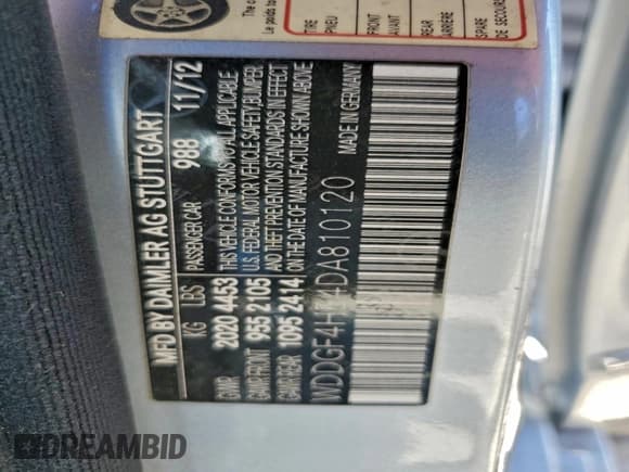 ✅ 2013 Mercedes-Benz C 250 Sport • VIN: WDDGF4HB4DA810120 • Lot: 91931405. Wystawiony na Copart z przebiegiem 120 448 mil. Bezpłatny archiwum sprzedaży aukcyjnych z USA i szczegółowy raport historii pojazdu na DreamBid. Zdjęcie 13.