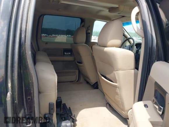 ✅ 2004 Ford F-150 XLT • VIN: 1FTRW14W14KA85483 • Lot: 42863246. Wystawiony na IAAI z przebiegiem 125 000 mil. Bezpłatny archiwum sprzedaży aukcyjnych z USA i szczegółowy raport historii pojazdu na DreamBid. Zdjęcie 8.