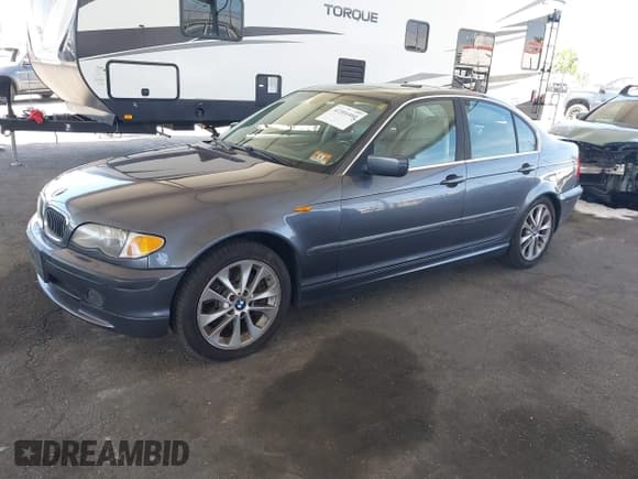 ✅ 2003 BMW 3 Series 330xi • VIN: WBAEW53403PG22285 • Lot: 42304460. Wystawiony na IAAI z przebiegiem 149 121 mil. Bezpłatny archiwum sprzedaży aukcyjnych z USA i szczegółowy raport historii pojazdu na DreamBid. Zdjęcie 2.