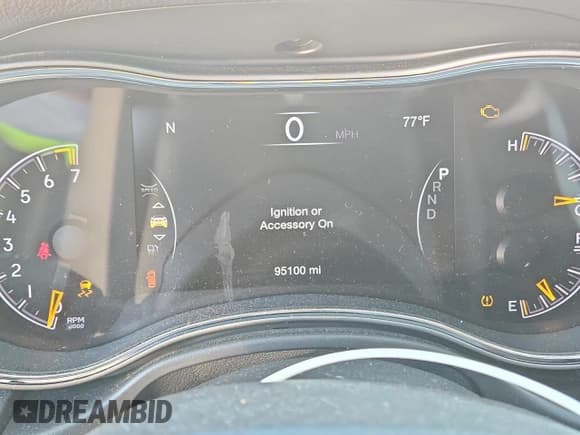 ✅ 2019 Jeep Grand Cherokee Altitude • VIN: 1C4RJEAG4KC731853 • Lot: 84924105. Listed on Copart with 95,100 mi. Free auction sales archive from the USA and detailed vehicle history report at DreamBid. Image 9.