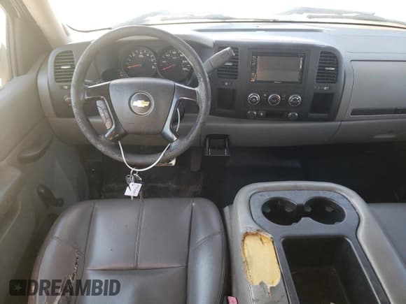 ✅ 2011 Chevrolet Silverado 1500 Work Truck • VIN: 1GCRCPEA2BZ405025 • Lot: 76584324. Listed on Copart with 261,393 mi. Free auction sales archive from the USA and detailed vehicle history report at DreamBid. Image 8.