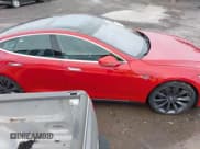 ✅ 2013 Tesla Model S Performance • VIN: 5YJSA1DP6DFP12765 • Lot: 43581181. Wystawiony na IAAI z przebiegiem 77 148 mil. Bezpłatny archiwum sprzedaży aukcyjnych z USA i szczegółowy raport historii pojazdu na DreamBid. Zdjęcie 13.