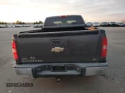 ✅ 2011 Chevrolet Silverado 1500 LT • VIN: 1GCRKSE3XBZ441598 • Лот: 91514345. Опубликован ранее на Copart с пробегом 211 388 миль. Бесплатный доступ к архиву аукционных продаж из США и подробный отчёт об истории автомобиля на DreamBid. Изображение 6.