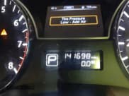 ✅ 2015 Nissan Pathfinder Platinum • VIN: 5N1AR2MM4FC660984 • Lot: 43440248. Listed on IAAI with 141,698 mi. Free auction sales archive from the USA and detailed vehicle history report at DreamBid. Image 15.