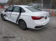 ✅ 2024 Volkswagen Jetta S • VIN: 3VW5M7BU8RM013847 • Лот: 43582678. Опубликован ранее на IAAI с пробегом 56 897 миль. Бесплатный доступ к архиву аукционных продаж из США и подробный отчёт об истории автомобиля на DreamBid. Изображение 3.