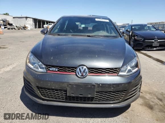 ✅ 2016 Volkswagen Golf GTI S • VIN: 3VW4T7AU1GM063308 • Lot: 67266765. Wystawiony na Copart z przebiegiem 64 292 mil. Bezpłatny archiwum sprzedaży aukcyjnych z USA i szczegółowy raport historii pojazdu na DreamBid. Zdjęcie 5.