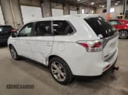 ✅ 2014 Mitsubishi Outlander GT • VIN: JA4JZ4AX7EZ002435 • Lot: 91773715. Wystawiony na Copart z przebiegiem 173 217 mil. Bezpłatny archiwum sprzedaży aukcyjnych z USA i szczegółowy raport historii pojazdu na DreamBid. Zdjęcie 2.