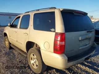 2008 Chevrolet Tahoe LTZ с VIN 1GNFK13018J115502, выставлен на аукционе IAAI как лот 43488298 с пробегом 204 085 миль миль и . История ставок и продаж доступна на DreamBid. Изображение 3.