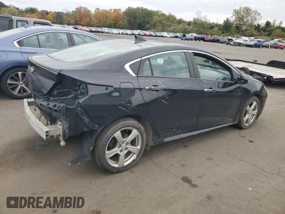 ✅ 2017 Chevrolet Volt LT • VIN: 1G1RC6S51HU156653 • Lot: 71231333. Wystawiony na Copart z przebiegiem 68 778 mil. Bezpłatny archiwum sprzedaży aukcyjnych z USA i szczegółowy raport historii pojazdu na DreamBid. Zdjęcie 3.