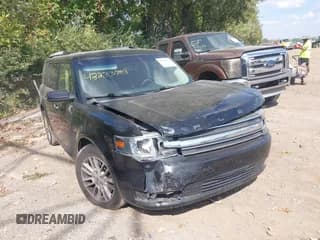 ✅ 2019 Ford Flex SEL • VIN: 2FMGK5C88KBA04804 • Lot: 43233783. Wystawiony na IAAI z przebiegiem 168 117 mil. Bezpłatny archiwum sprzedaży aukcyjnych z USA i szczegółowy raport historii pojazdu na DreamBid. Zdjęcie 1.