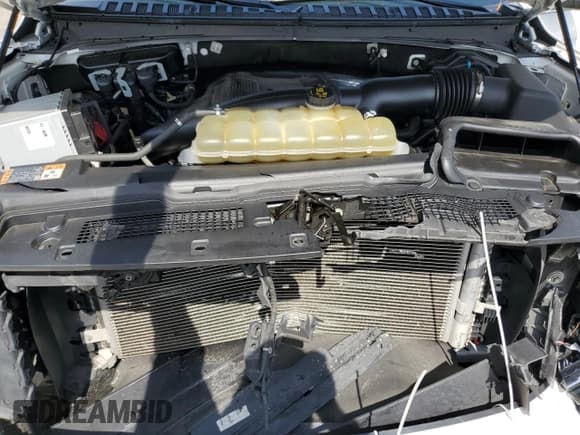 ✅ 2020 Ford Expedition XLT • VIN: 1FMJU1JT2LEA90410 • Lot: 60546655. Listed on Copart with 86,899 mi. Free auction sales archive from the USA and detailed vehicle history report at DreamBid. Image 12.