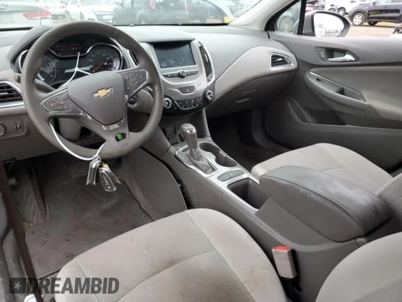 ✅ 2017 Chevrolet Cruze LT • VIN: 3G1BE6SM5HS573003 • Lot: 71803142. Listed on Copart with 85,298 mi. Free auction sales archive from the USA and detailed vehicle history report at DreamBid. Image 8.