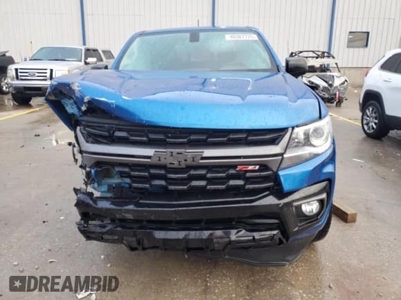 ✅ 2022 Chevrolet Colorado 4WD Z71 • VIN: 1GCGTDEN5N1323978 • Lot: 90307725. Listed on Copart with 45,503 mi. Free auction sales archive from the USA and detailed vehicle history report at DreamBid. Image 5.