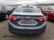 ✅ 2018 Chevrolet Cruze LT • VIN: 1G1BE5SM3J7189476 • Лот: 69794892. Опубликован ранее на Copart с пробегом 93 301 миль. Бесплатный доступ к архиву аукционных продаж из США и подробный отчёт об истории автомобиля на DreamBid. Изображение 6.