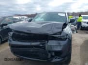 ✅ 2024 Jeep Grand Cherokee Laredo • VIN: 1C4RJKAG3R8529033 • Lot: 41856520. Wystawiony na IAAI z przebiegiem 1 648 mil. Bezpłatny archiwum sprzedaży aukcyjnych z USA i szczegółowy raport historii pojazdu na DreamBid. Zdjęcie 12.