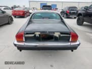 ✅ 1988 Jaguar XJS • VIN: SAJNA5846JC139624 • Лот: 67289765. Опубликован ранее на Copart с пробегом 136 205 миль. Бесплатный доступ к архиву аукционных продаж из США и подробный отчёт об истории автомобиля на DreamBid. Изображение 6.