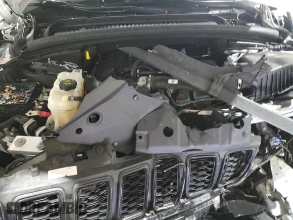 ✅ 2023 Jeep Grand Cherokee Altitude • VIN: 1C4RJJAG2P8901453 • Lot: 56144415. Listed on Copart with 38,692 mi. Free auction sales archive from the USA and detailed vehicle history report at DreamBid. Image 11.