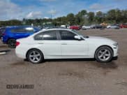 ✅ 2013 BMW 3 Series 328i xDrive • VIN: WBA3B3C55DJ810415 • Lot: 43402324. Listed on IAAI with Not provided. Free auction sales archive from the USA and detailed vehicle history report at DreamBid. Image 12.