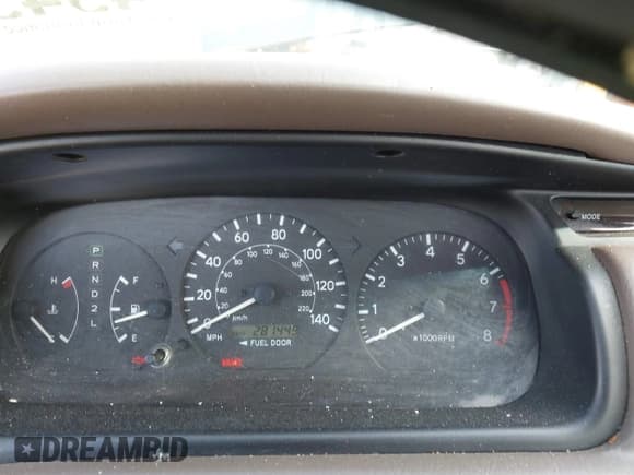 ✅ 2000 Toyota Camry CE • VIN: 4T1BG22K1YU674074 • Лот: 43432384. Опубликован ранее на IAAI с пробегом 281 449 миль. Бесплатный доступ к архиву аукционных продаж из США и подробный отчёт об истории автомобиля на DreamBid. Изображение 7.