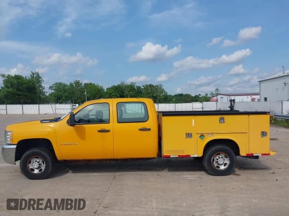 ✅ 2008 Chevrolet Silverado 2500HD • VIN: 1GBHK23658F224144 • Лот: 42512936. Опубликован ранее на IAAI с пробегом 234 333 миль. Бесплатный доступ к архиву аукционных продаж из США и подробный отчёт об истории автомобиля на DreamBid. Изображение 14.