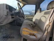 ✅ 1996 GMC Sierra 1500 • VIN: 1GTEC14W3TZ525751 • Лот: 85170165. Опубликован ранее на Copart с пробегом Не указан. Бесплатный доступ к архиву аукционных продаж из США и подробный отчёт об истории автомобиля на DreamBid. Изображение 7.