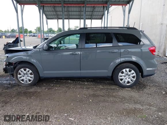✅ 2019 Dodge Journey SE • VIN: 3C4PDCBBXKT870959 • Lot: 42734006. Wystawiony na IAAI z przebiegiem 38 177 mil. Bezpłatny archiwum sprzedaży aukcyjnych z USA i szczegółowy raport historii pojazdu na DreamBid. Zdjęcie 15.