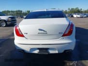 ✅ 2014 Jaguar XJ • VIN: SAJWA1CZ1E8V72082 • Лот: 43448896. Опубликован ранее на IAAI с пробегом 171 152 миль. Бесплатный доступ к архиву аукционных продаж из США и подробный отчёт об истории автомобиля на DreamBid. Изображение 16.