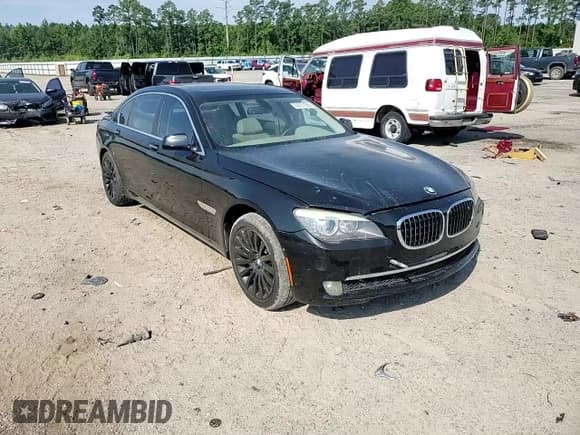 ✅ 2010 BMW 7 Series 750Li • VIN: WBAKB8C5XACY63054 • Lot: 62151355. Listed on Copart with 93,482 mi. Free auction sales archive from the USA and detailed vehicle history report at DreamBid. Image 10.