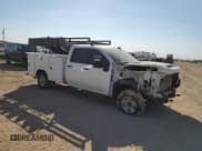 ✅ 2020 Chevrolet Silverado 2500HD • VIN: 1GB5WLE74LF286534 • Lot: 71199324. Wystawiony na Copart z przebiegiem 87 804 mil. Bezpłatny archiwum sprzedaży aukcyjnych z USA i szczegółowy raport historii pojazdu na DreamBid. Zdjęcie 4.