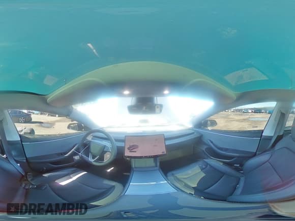 ✅ 2024 Tesla Model 3 • VIN: 5YJ3E1EA4RF869558 • Lot: 85579375. Wystawiony na Copart z przebiegiem 8 247 mil. Bezpłatny archiwum sprzedaży aukcyjnych z USA i szczegółowy raport historii pojazdu na DreamBid. Zdjęcie 14.