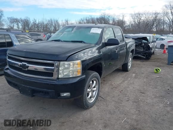 ✅ 2007 Chevrolet Silverado 1500 LTZ • VIN: 2GCEK13YX71690006 • Lot: 41335272. Listed on IAAI with 249,949 mi. Free auction sales archive from the USA and detailed vehicle history report at DreamBid. Image 2.
