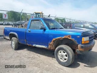 ✅ 1994 Dodge Dakota • VIN: 1B7GG26X5RW145863 • Lot: 42345217. Wystawiony na IAAI z przebiegiem 117 441 mil. Bezpłatny archiwum sprzedaży aukcyjnych z USA i szczegółowy raport historii pojazdu na DreamBid. Zdjęcie 1.