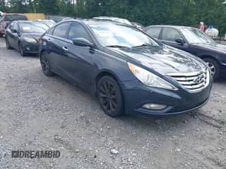2013 Hyundai Sonata SE with VIN 5NPEC4ABXDH537455, listed as a IAAI auction lot 42656161 with 172,255 mi miles and . Bid and sale history available at DreamBid. Image 1.