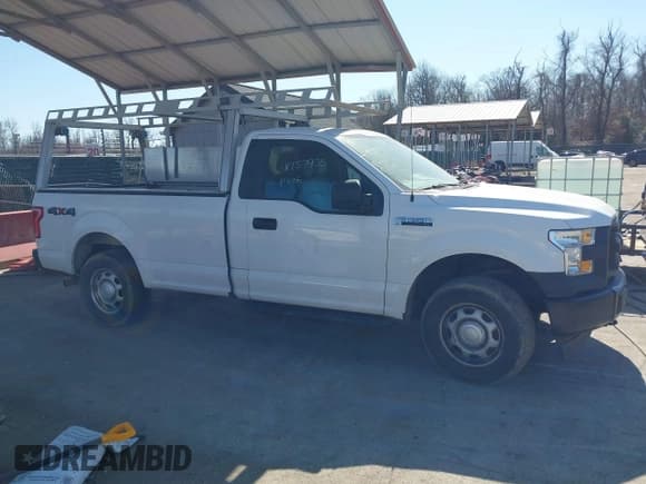 ✅ 2017 Ford F-150 XL • VIN: 1FTMF1E83HKD51909 • Lot: 41757955. Listed on IAAI with 173,752 mi. Free auction sales archive from the USA and detailed vehicle history report at DreamBid. Image 12.