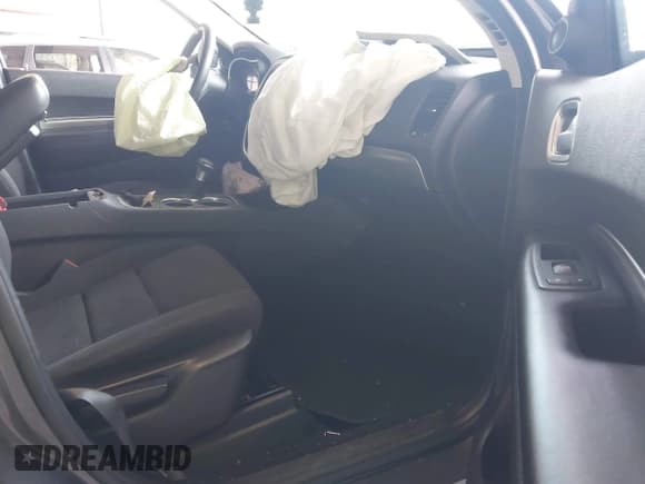 ✅ 2019 Dodge Durango SXT Plus • VIN: 1C4RDJAG0KC674230 • Lot: 42245937. Wystawiony na IAAI z przebiegiem 86 160 mil. Bezpłatny archiwum sprzedaży aukcyjnych z USA i szczegółowy raport historii pojazdu na DreamBid. Zdjęcie 5.