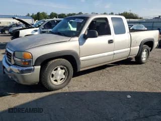 ✅ 2004 GMC Sierra 1500 SLE • VIN: 2GTEC19V441220589 • Лот: 80662235. Опубликован ранее на Copart с пробегом 241 450 миль. Бесплатный доступ к архиву аукционных продаж из США и подробный отчёт об истории автомобиля на DreamBid. Изображение 1.