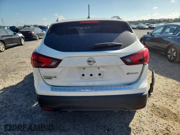 ✅ 2017 Nissan Rogue SV • VIN: JN1BJ1CR7HW110948 • Lot: 82470355. Listed on Copart with Not provided. Free auction sales archive from the USA and detailed vehicle history report at DreamBid. Image 6.