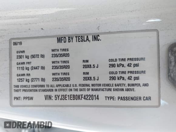 ✅ 2019 Tesla Model 3 Long Range • VIN: 5YJ3E1EB0KF422014 • Lot: 43605200. Wystawiony na IAAI z przebiegiem 125 454 mil. Bezpłatny archiwum sprzedaży aukcyjnych z USA i szczegółowy raport historii pojazdu na DreamBid. Zdjęcie 9.