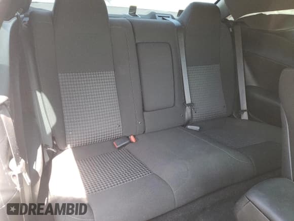 ✅ 2021 Dodge Challenger R/T • VIN: 2C3CDZBT4MH631238 • Lot: 45432234. Wystawiony na Copart z przebiegiem 31 519 mil. Bezpłatny archiwum sprzedaży aukcyjnych z USA i szczegółowy raport historii pojazdu na DreamBid. Zdjęcie 10.