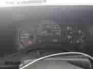 ✅ 2006 Chevrolet Silverado 1500 LS • VIN: 2GCEK19B561266573 • Lot: 71420804. Wystawiony na Copart z przebiegiem 153 471 mil mil. Skorzystaj z bezpłatnego archiwum sprzedaży aukcyjnych z USA i zobacz szczegółowy raport historii pojazdu na DreamBid. Zdjęcie 9.