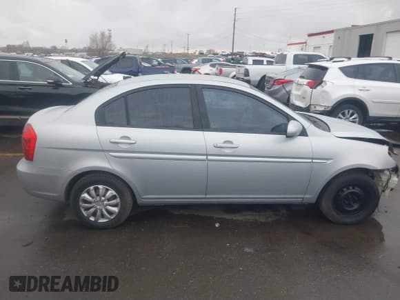 ✅ 2010 Hyundai Accent GLS • VIN: KMHCN4AC4AU492259 • Лот: 41243200. Опубликован ранее на IAAI с пробегом 120 956 миль. Бесплатный доступ к архиву аукционных продаж из США и подробный отчёт об истории автомобиля на DreamBid. Изображение 13.