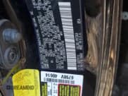 ✅ 2011 Toyota Sienna SE • VIN: 5TDXK3DC0BS174746 • Lot: 89679785. Listed on Copart with 177,935 mi. Free auction sales archive from the USA and detailed vehicle history report at DreamBid. Image 13.