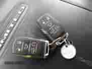 2019 Ram 1500 Limited z VIN 1C6SRFPT3KN774290, wystawiony jako IAAI lot #42413133 z przebiegiem 72 324 mil mil oraz . Historia ofert i sprzedaży dostępna na DreamBid. Obrazek 11.