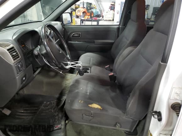 ✅ 2005 Chevrolet Colorado 1SF LS Z71 • VIN: 1GCDT136558141931 • Лот: 73839124. Опубликован ранее на Copart с пробегом 147 296 миль. Бесплатный доступ к архиву аукционных продаж из США и подробный отчёт об истории автомобиля на DreamBid. Изображение 7.