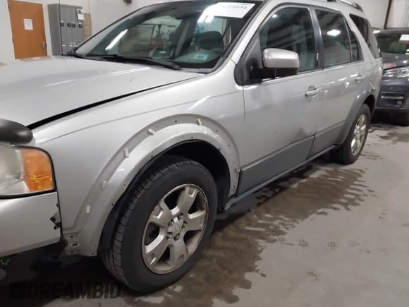 ✅ 2007 Ford Freestyle SEL • VIN: 1FMDK02177GA28859 • Лот: 43724034. Опубликован ранее на IAAI с пробегом 203 871 миль. Бесплатный доступ к архиву аукционных продаж из США и подробный отчёт об истории автомобиля на DreamBid. Изображение 6.