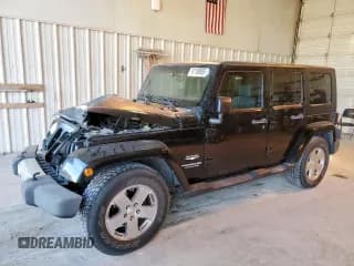 ✅ 2009 Jeep Wrangler Unlimited Sahara • VIN: 1J4GB59179L776195 • Lot: 92188985. Wystawiony na Copart z przebiegiem 143 604 mil. Bezpłatny archiwum sprzedaży aukcyjnych z USA i szczegółowy raport historii pojazdu na DreamBid. Zdjęcie 1.