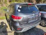 ✅ 2014 Nissan Pathfinder S • VIN: 5N1AR2MN5EC655123 • Lot: 41897433. Listed on IAAI with 157,704 mi. Free auction sales archive from the USA and detailed vehicle history report at DreamBid. Image 3.