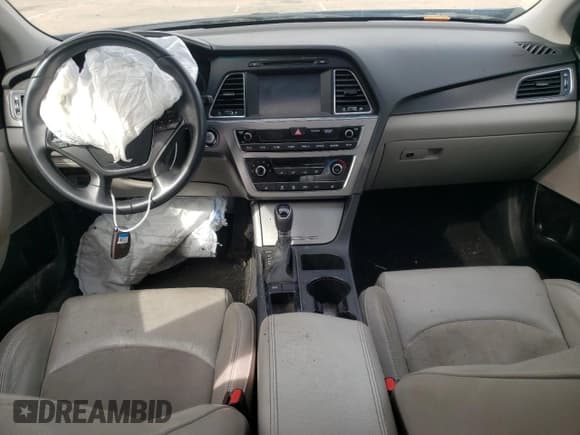 ✅ 2017 Hyundai Sonata Sport • VIN: 5NPE34AF0HH526957 • Lot: 41023503. Listed on Copart with 101,257 mi. Free auction sales archive from the USA and detailed vehicle history report at DreamBid. Image 8.